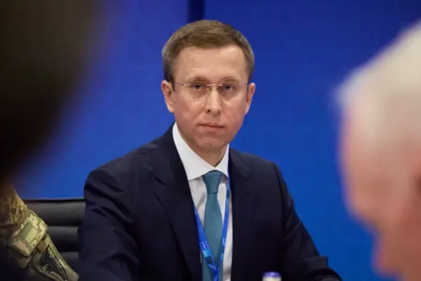 Операція «Форест Гамп»: Кабмін відсторонив Гладищенка і ініціював відсторонення голови правління Sense