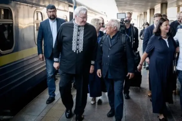 Хронологія ранку 24 серпня: іноземні лідери прибувають до Києва