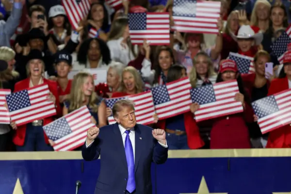Що стоїть за обіцянкою Трампа виплатити по 5 тисяч доларів дорослим американцям