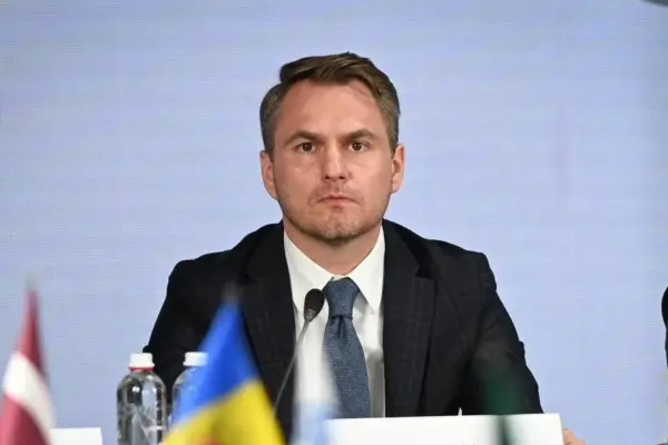 Кравченко повідомив про відрядження напередодні голосування у Раді 15 вересня